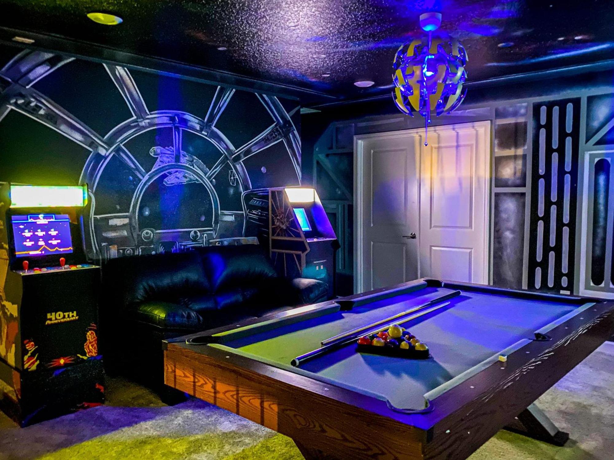 Magical Family Vacation Home Near Disney World At Storey Lake, Star Wars Gameroom, Pool, Theater, Mickey Slide, Sleeps Up To 28 Kissimmee Extérieur photo